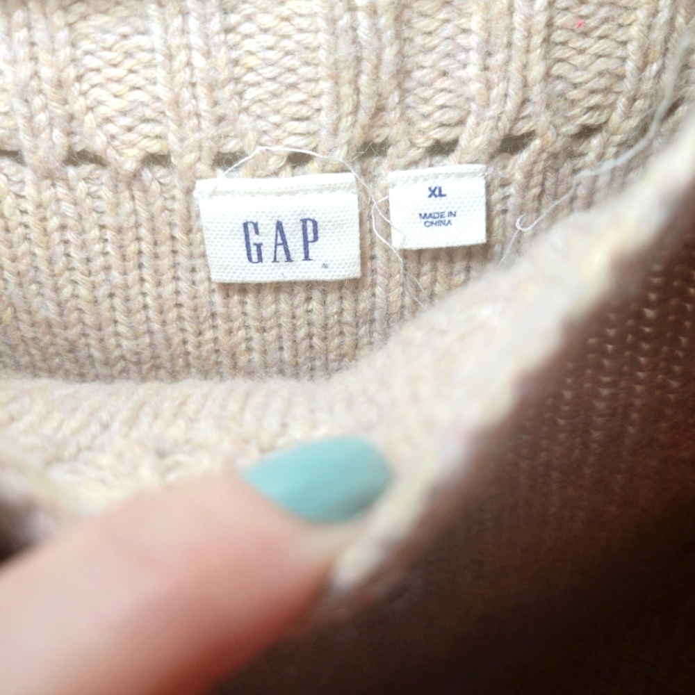 GAP | Sweater - Picture 4 of 4